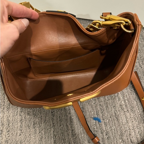 Valentino Garavani Stud Crossbody Bag - Picture 6 of 8